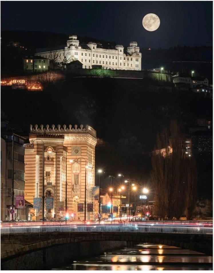 La Vita E Bella Sarajevo Luaran gambar